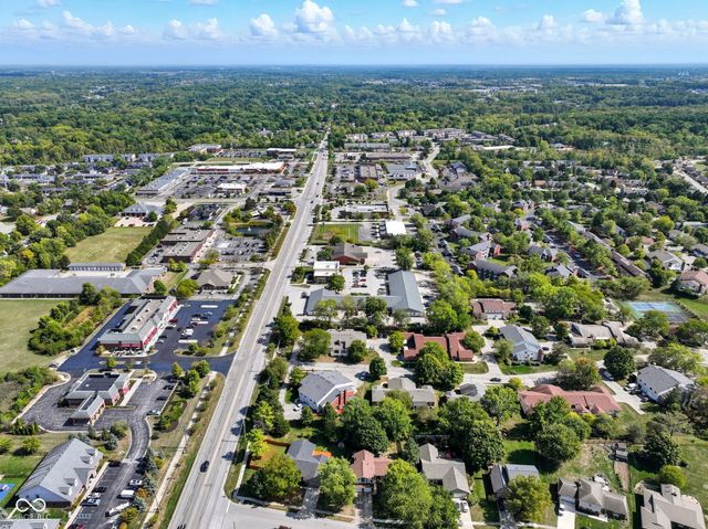 44 Dominion Drive, Zionsville, IN 46077