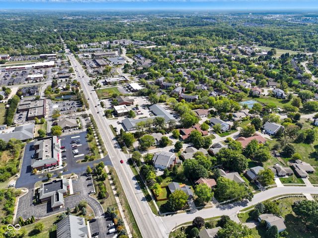 44 Dominion Drive, Zionsville, IN 46077