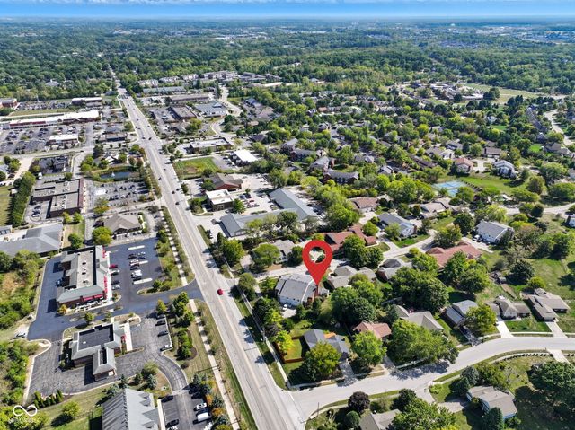 44 Dominion Drive, Zionsville, IN 46077