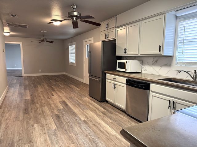 641 Mitchell Street, Winnsboro, TX 75494