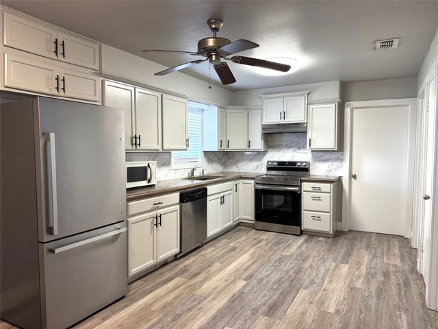 641 Mitchell Street, Winnsboro, TX 75494