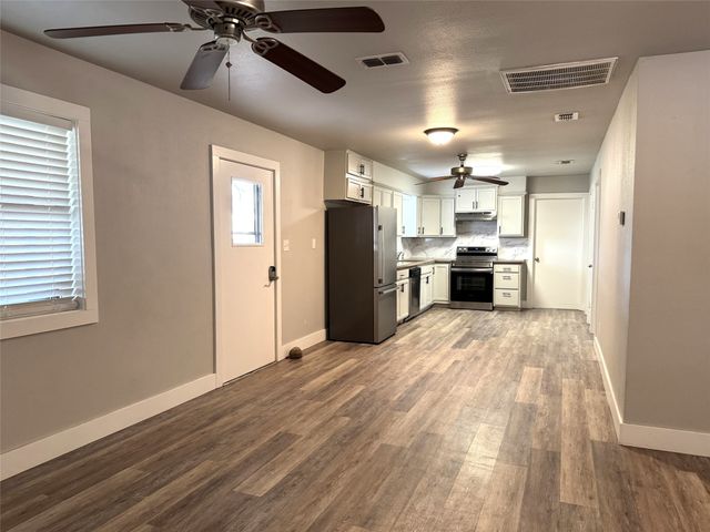 641 Mitchell Street, Winnsboro, TX 75494