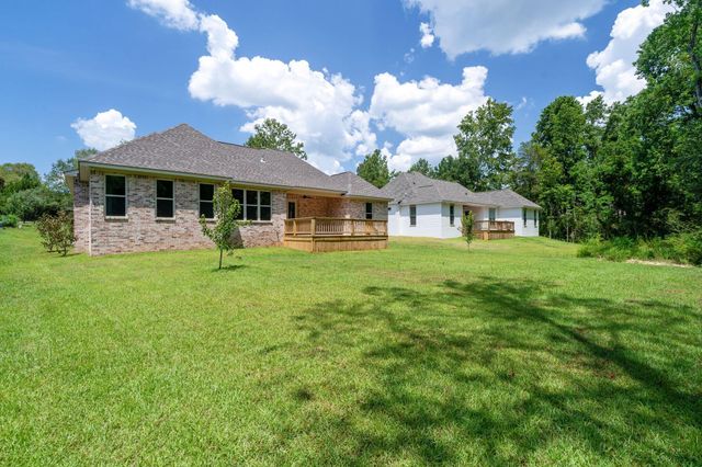 48 Buckskin Dr., Hattiesburg, MS 39402