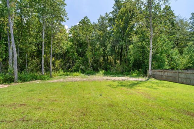 48 Buckskin Dr., Hattiesburg, MS 39402