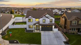 5902 Tarsus Ln, Pasco, WA 99301