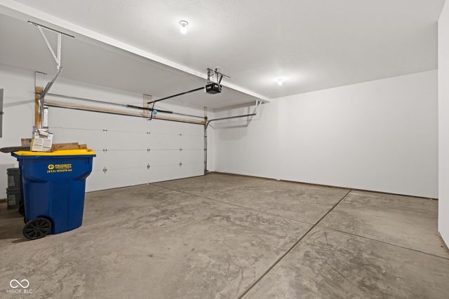 6207 Preserve Way, Mccordsville, IN 46055