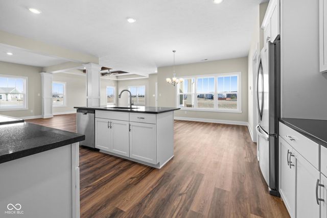 6207 Preserve Way, Mccordsville, IN 46055