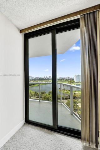 20281 E Country Club Drive 1703, Aventura, FL 33180