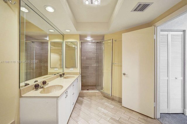20281 E Country Club Drive 1703, Aventura, FL 33180