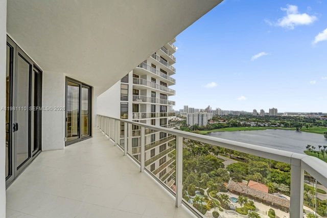 20281 E Country Club Drive 1703, Aventura, FL 33180