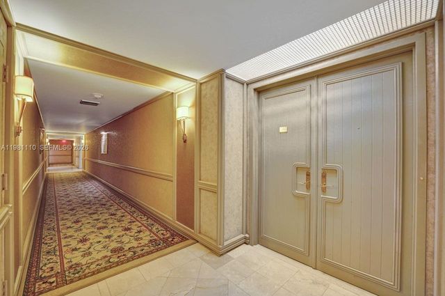 20281 E Country Club Drive 1703, Aventura, FL 33180