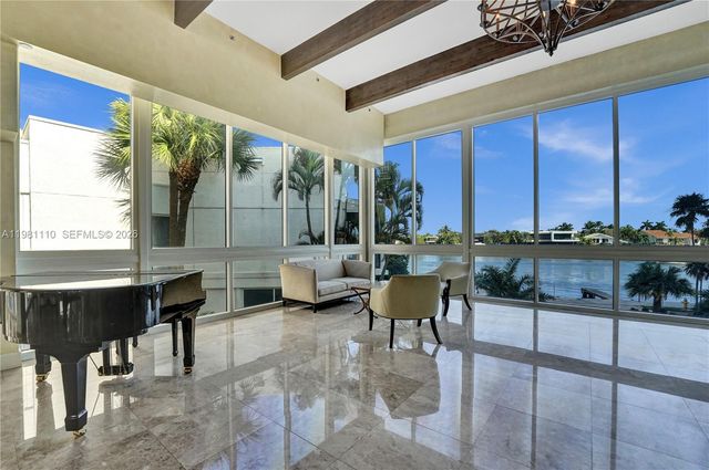 20281 E Country Club Drive 1703, Aventura, FL 33180