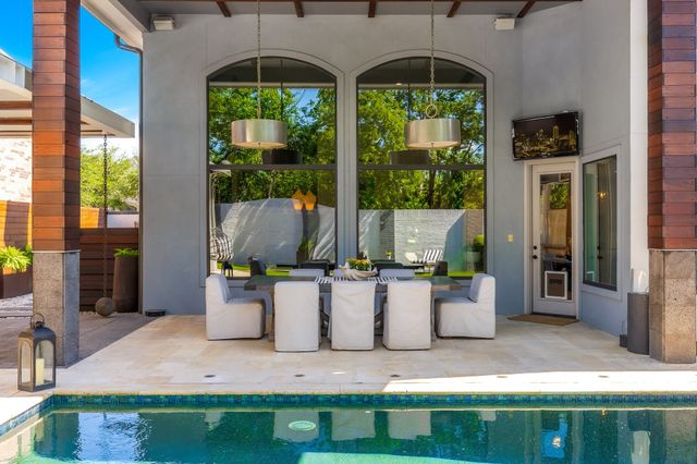 4001 Memorial Court, Carrollton, TX 75010