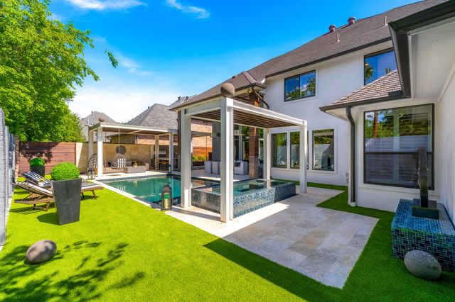 4001 Memorial Court, Carrollton, TX 75010