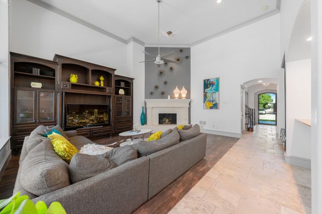 4001 Memorial Court, Carrollton, TX 75010