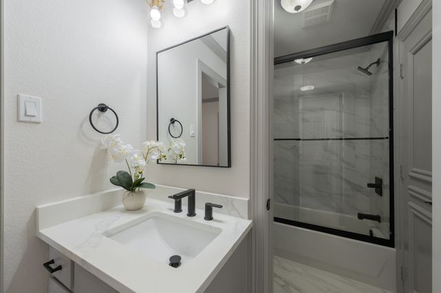 4001 Memorial Court, Carrollton, TX 75010