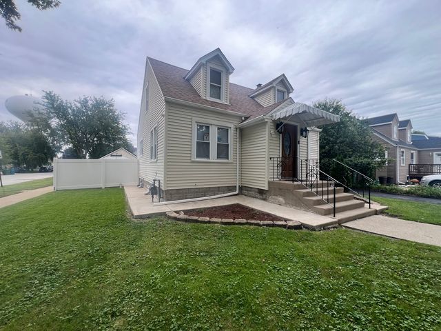 6848 W 96th Street, Oak Lawn, IL 60453
