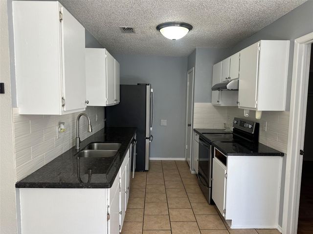 23335 Tree House Lane, Spring, TX 77373