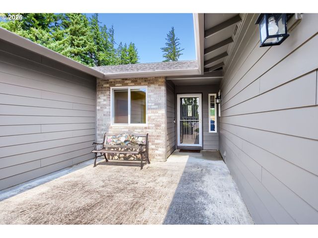 437 Sw CHAPMAN Ave, Troutdale, OR 97060