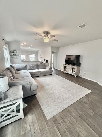 217 Yoakum ST, Leander, TX 78641