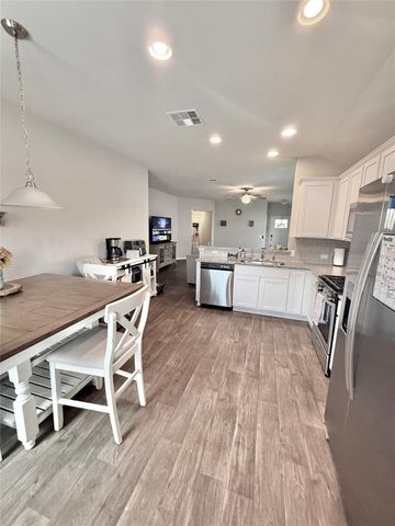 217 Yoakum ST, Leander, TX 78641