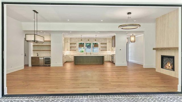 1452 Rucker Circle, Woodstock, GA 30188