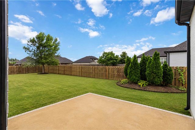 961 Osage View Drive, Bentonville, AR 72713