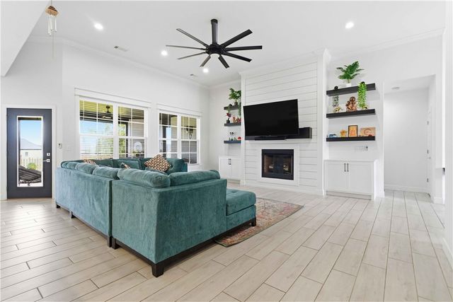961 Osage View Drive, Bentonville, AR 72713