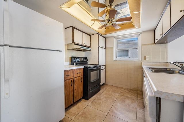 5209 BEACON HILL DRIVE, New Port Richey, FL 34652