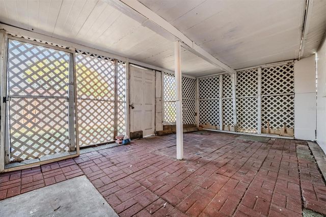 5209 BEACON HILL DRIVE, New Port Richey, FL 34652