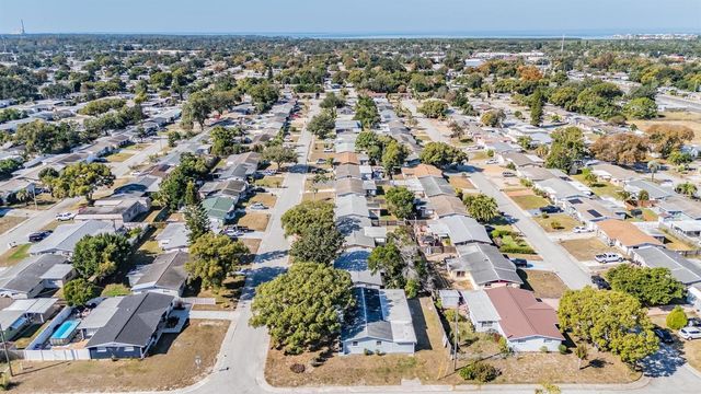 5209 BEACON HILL DRIVE, New Port Richey, FL 34652