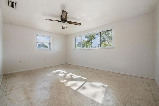 5209 BEACON HILL DRIVE, New Port Richey, FL 34652