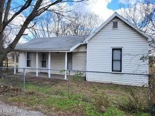 1627 W 3rd Street, Joplin, MO 64801