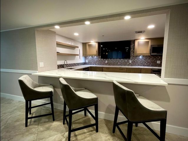 4750 S Ocean Boulevard 702, Highland Beach, FL 33487