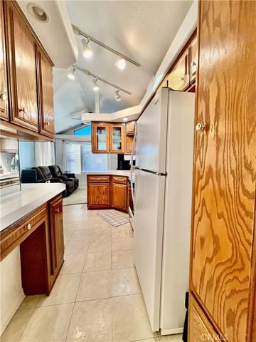 1295 S Cawston 271, Hemet, CA 92545