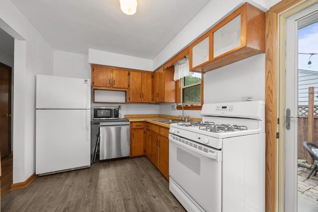 N84W16651 Ann AVENUE, Menomonee Falls, WI 53051