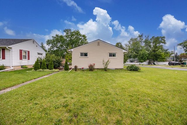 N84W16651 Ann AVENUE, Menomonee Falls, WI 53051