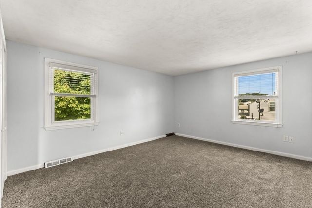 42 Boylston St 42R, Randolph, MA 02368