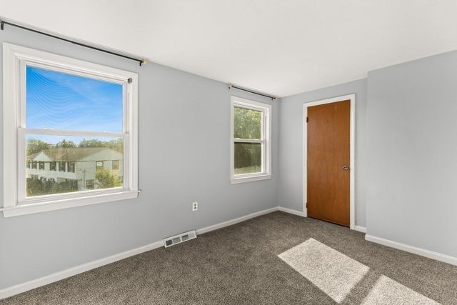 42 Boylston St 42R, Randolph, MA 02368