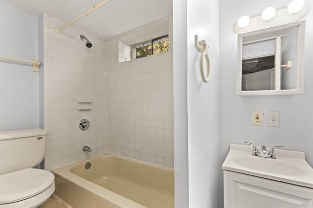 42 Boylston St 42R, Randolph, MA 02368