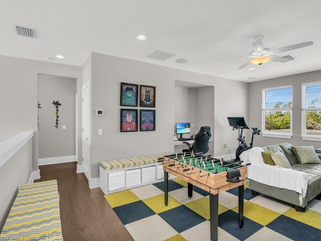 14785 Leeward DR, Naples, FL 34114