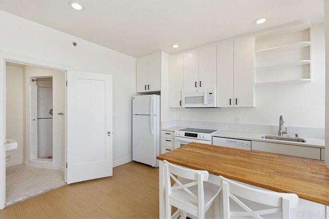 702 Ash Street 702, San Diego, CA 92101