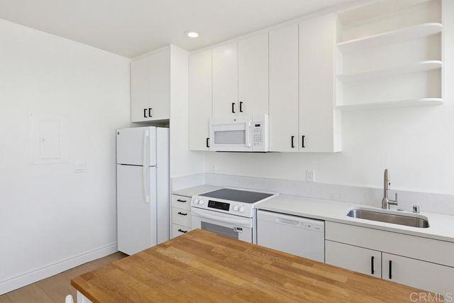 702 Ash Street 702, San Diego, CA 92101