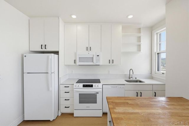 702 Ash Street 702, San Diego, CA 92101