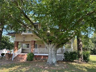 438 N Main ST, Suffolk, VA 23434