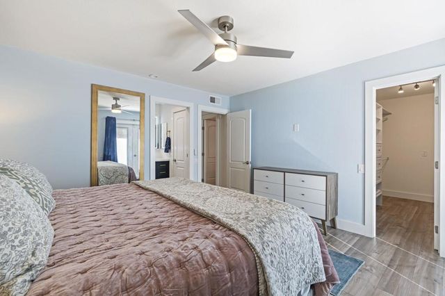 1433 Sunflower Circle N, Palm Springs, CA 92262