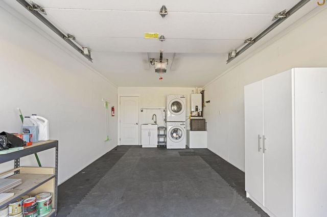 1433 Sunflower Circle N, Palm Springs, CA 92262