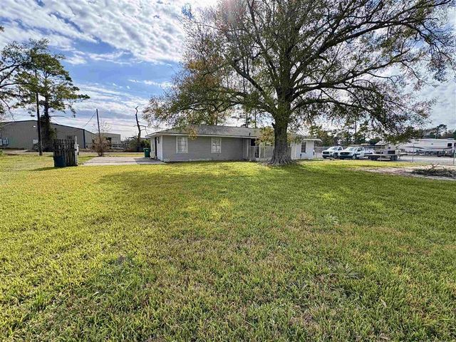 1228 Susan Street, Sulphur, LA 70665