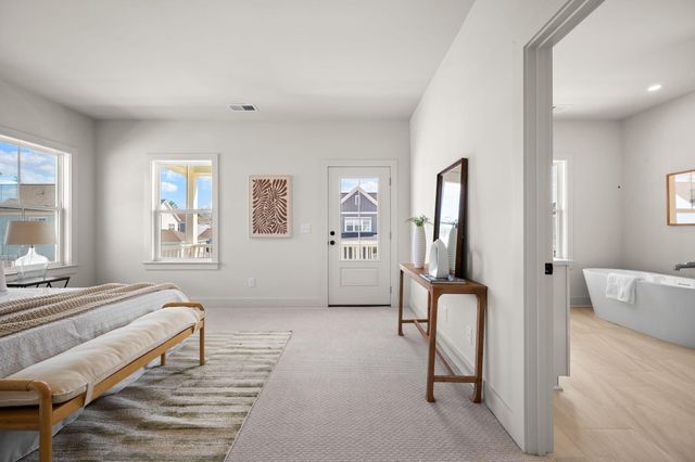 726 Rumbling Leaf Lane 1486, Summerville, SC 29486