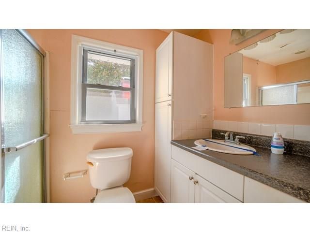 1424 Myrtle AVE, Chesapeake, VA 23325